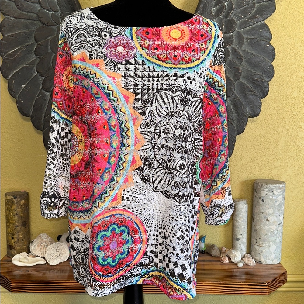Onque Casuals Multicolor Patterned Top